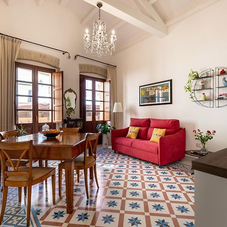 Mch-Marina Charming House Apartment Cagliari Ngoại thất bức ảnh