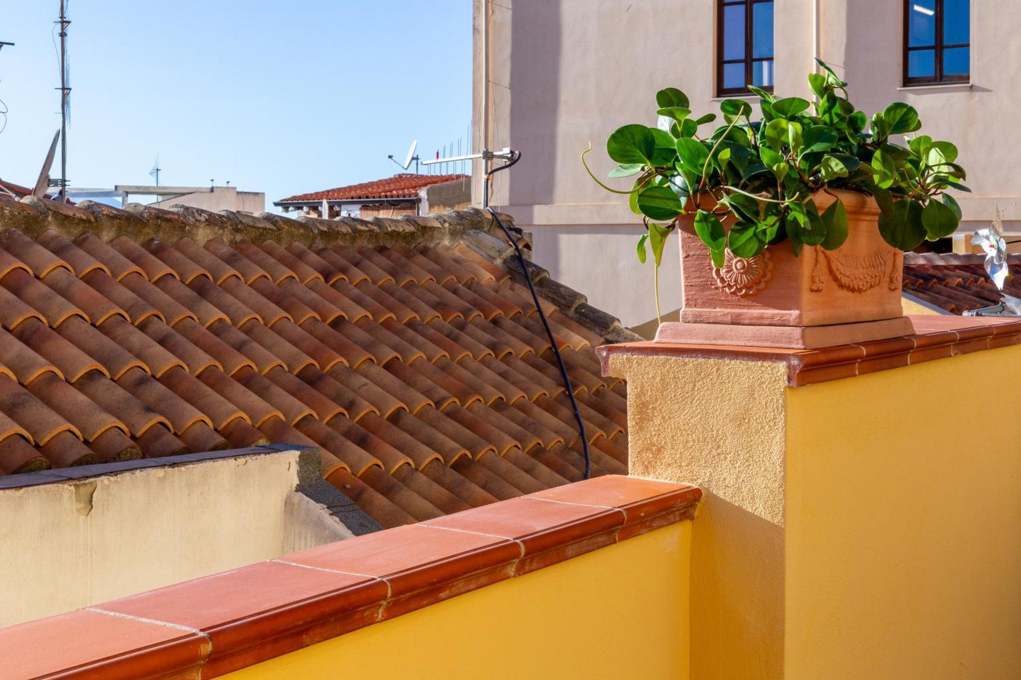 Mch-Marina Charming House Apartment Cagliari Ngoại thất bức ảnh