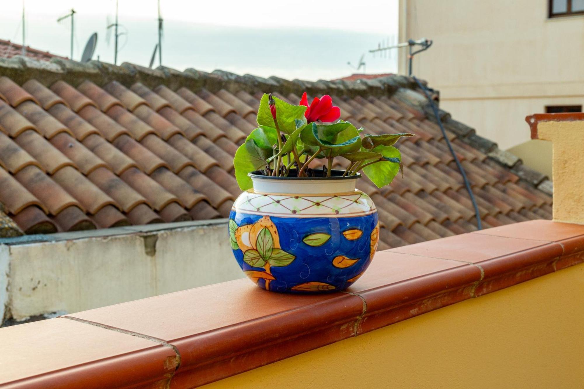 Mch-Marina Charming House Apartment Cagliari Ngoại thất bức ảnh