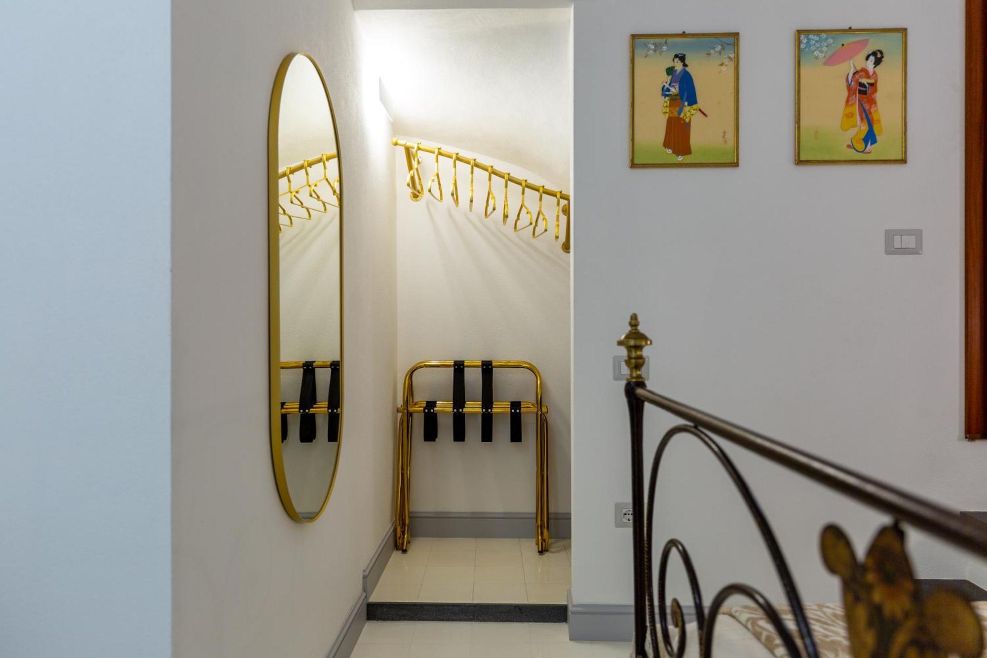 Mch-Marina Charming House Apartment Cagliari Phòng bức ảnh