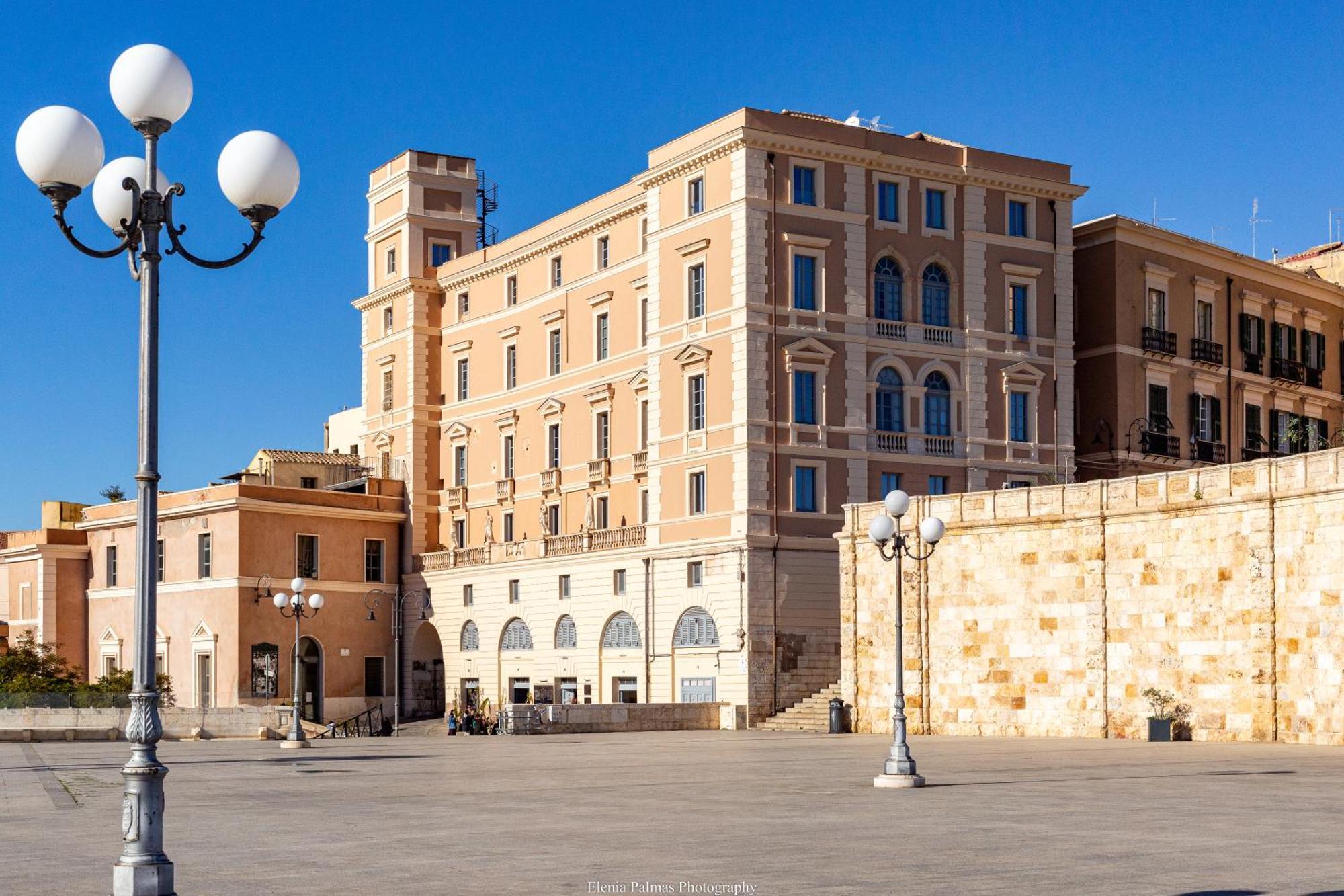 Mch-Marina Charming House Apartment Cagliari Ngoại thất bức ảnh