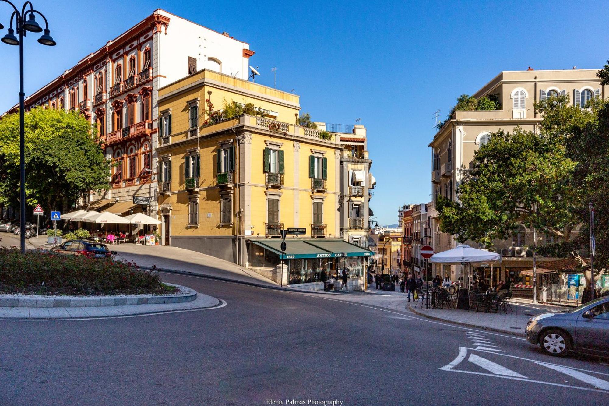 Mch-Marina Charming House Apartment Cagliari Ngoại thất bức ảnh